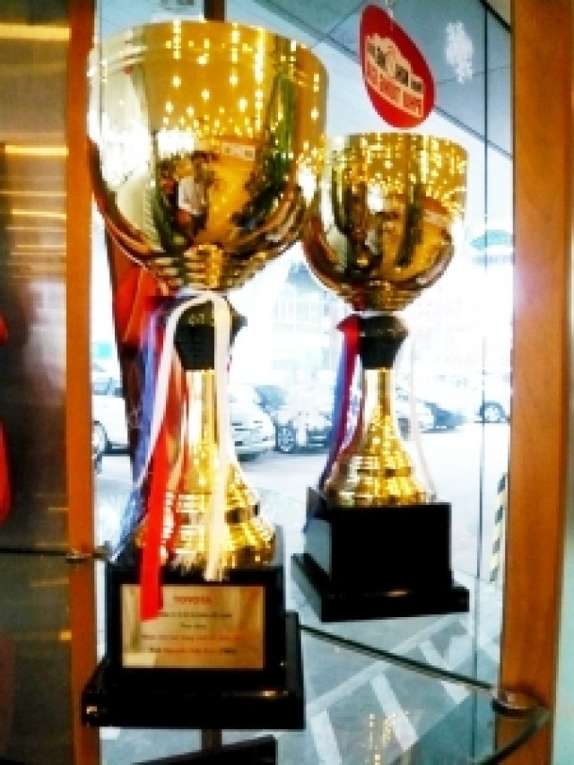 cup vang